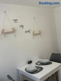 Alaras Apartment - Image 1