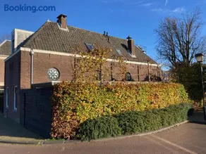 Koetshuis aan het water 3 bedroom villa - Image 3