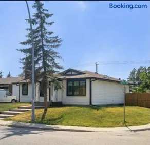 Spacious 2 BR - 2 Bth House in Haysboro - Image 2
