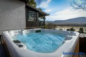 Riverside Forest Apartment & Spa - Image 3