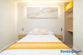 Apartamentos El Real - Image 3