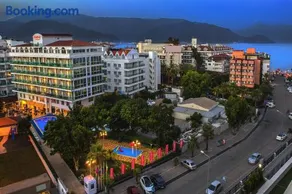 Sunbay Park Hotel - Image 2