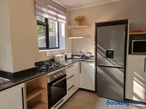 Edward suites ,Apartment 2 - Image 4