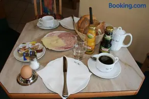 Cafe-Bäckerei-Pension Weigl - Image 3
