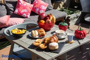 Lagos Uptown Bed & Breakfast - Image 3