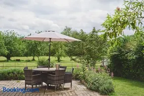 Apple Tree Cottage - Image 4