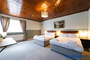 Laburnum Guest House - Heathrow London T5 - Image 2