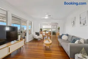 East Point Holiday Home - Image 5