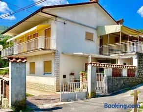 GREAT HOLIDAY - Cash Pay, Security Parking, Terrace, Wifi, Aircool, Kitchen - Image 1