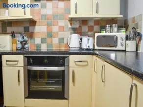 Fisherman's Cottage - Image 5