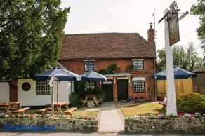 The George and Dragon Pub - Image 4