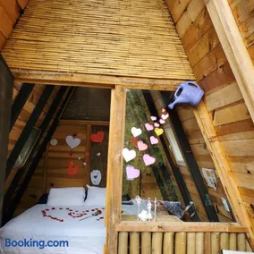 New Natural Paradise Amazing Pet Friendly Cabin - Image 2