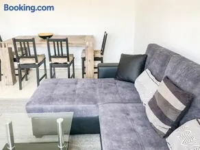 Lympia - one bedroom apartment near the port - Image 2
