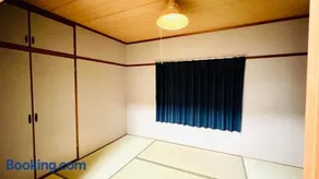 102新幹線に近い春日市 - Image 1