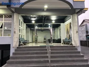 Riverside Smart Hotel - Image 4