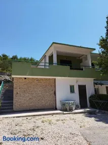 Apartman Uvala Duboka Kruscica - Image 2