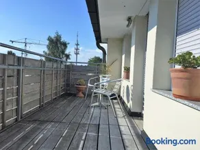 7980 SunHill 4 Zimmer Appartementwohnung - Image 3