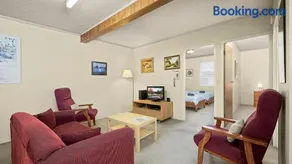 Myee Court - Image 4