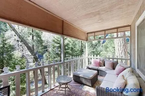 The Cottage - Image 1