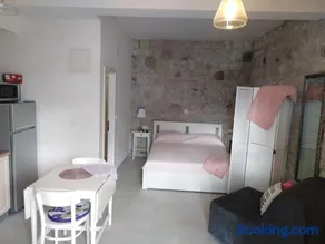 Apartment Iris - Image 1