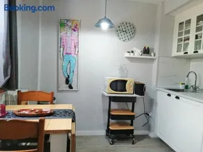 Estudio rústico y funcional perfecto para parejas - Cuc 4 - Image 3