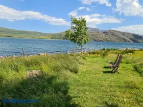 The bay ,luxury shepherds hut, - Image 2