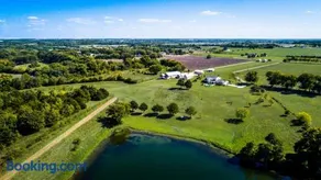 Lodge One with Scenic View - Image 1