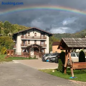 Pensiunea ACASA LA VLADUȚ - Image 1