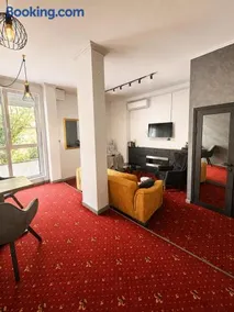 Buda House - Image 1