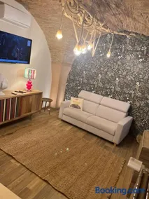 Le Dimore Del Gufo - Royal Suite - Image 3