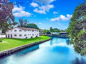 Water Front Condo - First Floor - Palm Wave Says - Image 1