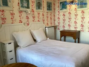 BED and BREAKFAST PARIS QUARTIER CHAMPS-ÉLYSÉES - Image 2