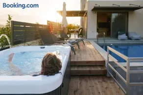 Thearia seaview maisonette - Image 5