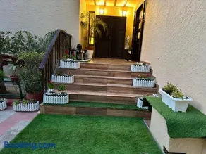 Mor Pur - Royal Golf Course Stay - Image 3