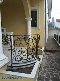 Stefano's House - Image 3
