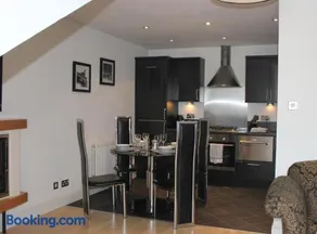 Bego's Apartment - Image 4