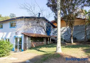 Refugio Pet-Friendly c Lareira, garagem e Wi-fi - Image 1