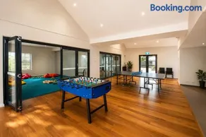 Maggies Beach House Spring by the Sea - Image 2