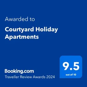 Courtyard Holiday Apartments - Image 3