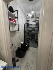 Habitat modern venery - Image 5