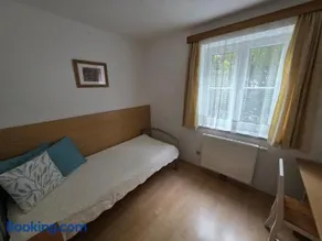 Apartment 11 - Image 2