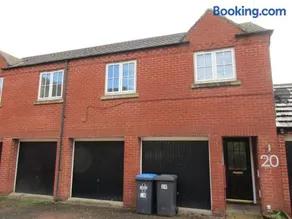20 Nightingale Gardens, Coton Park, Rugby CV23 0WT - Image 1