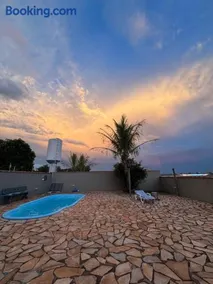 Casa de Brotas com Piscina - Image 3