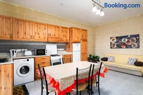 2BD Spacious Apartment with Front Terrace and Country Views - Gozo Island - Image 3