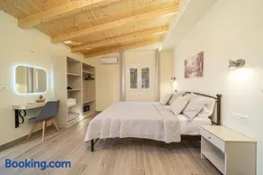 Lakithra Comfort Cove - Image 2