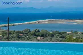 Voula Villa Luxury - Image 2
