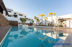 Casa Medina · Beach and Calm at Macenas Resort - Image 2