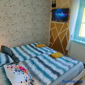 Ferienwohnung Einsiedler - für 4 Personen mit Terrasse und Grill - Image 3