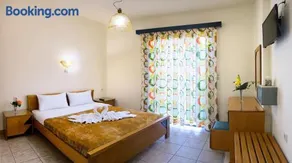 Nicolas Hotel - Image 5