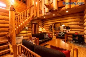 Suite Villa Hakone Sengokuhara Canadian Log - Image 4